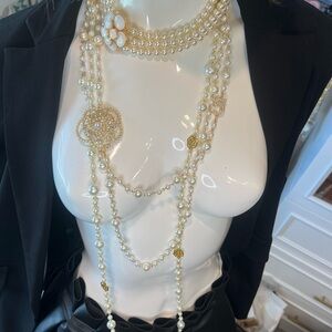 Luxurious Pearl and Gold Multi-Strand Necklace